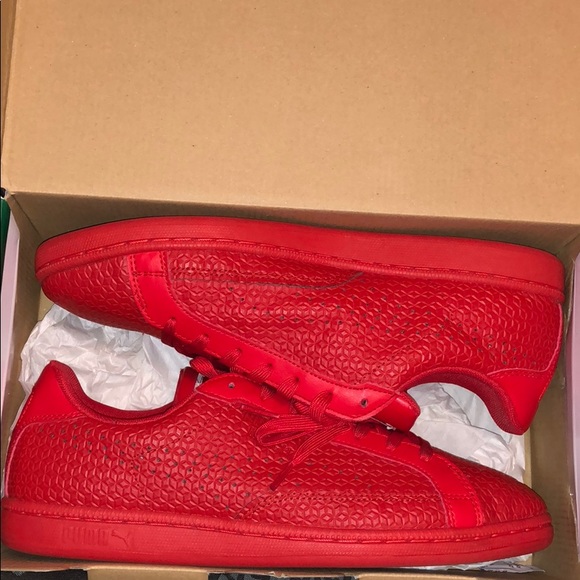 Red Match Emboss Puma - Picture 3 of 6